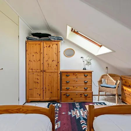 Doggersbank 39 - Noordzeepark - Not For Companies - Luxurious House With Big Garden Near The Holiday home Ouddorp